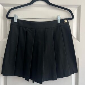 Zara Pleated Skorts